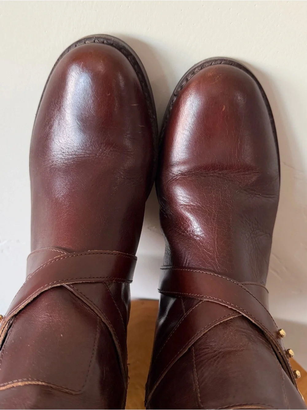 Steve Sydnee Brown leather knee high boots 8.5 with buckle detail